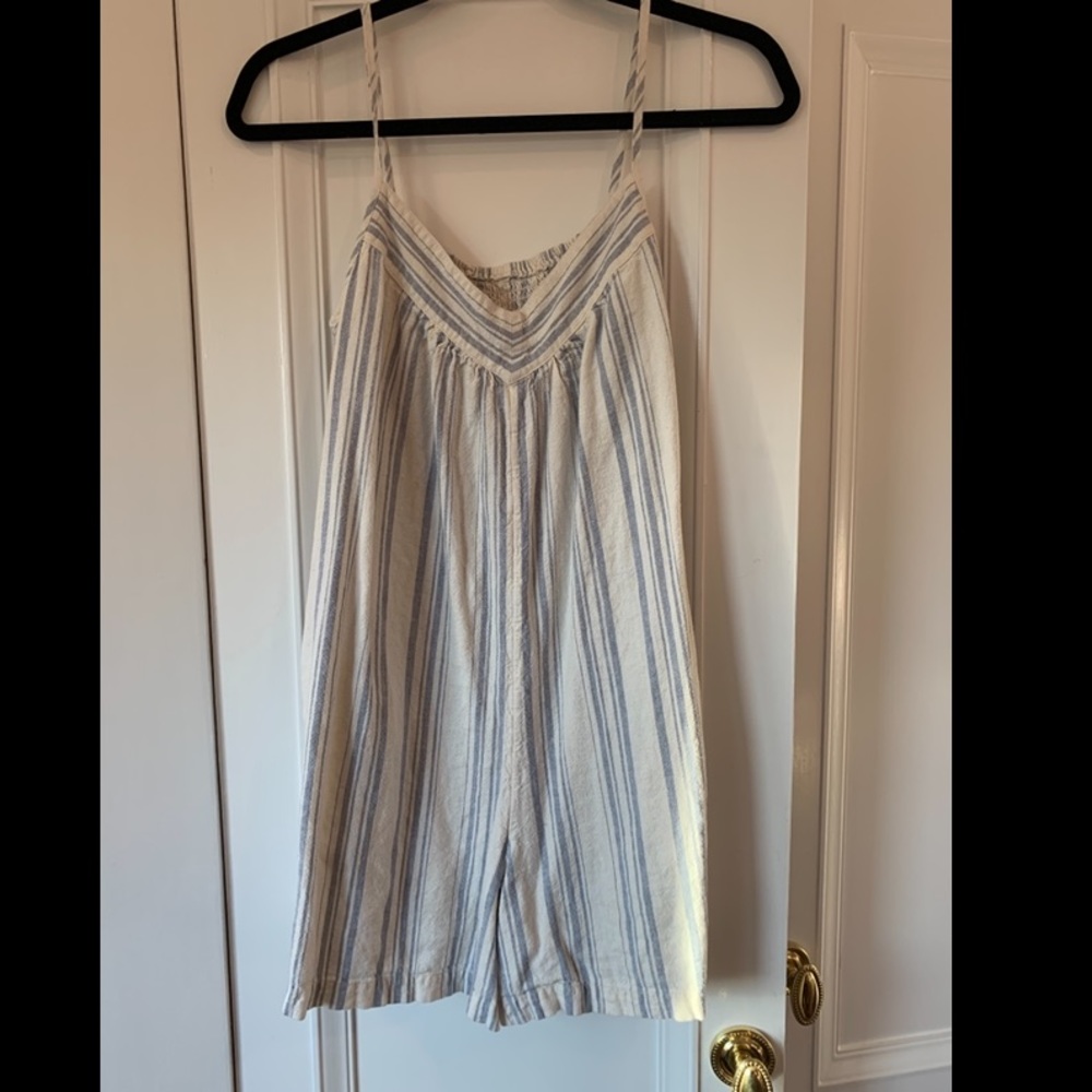 Blue and white striped romper | Uniqlo | M